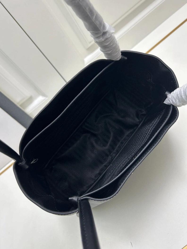 Flexible Prxdx Top Handle Bags 58088