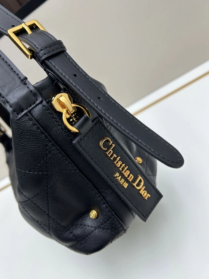 Dxxr Top Handle Bags WellDesigned 61503