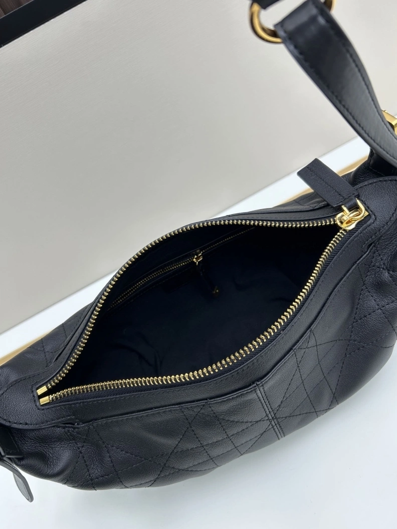 Dxxr Top Handle Bags WellDesigned 61503