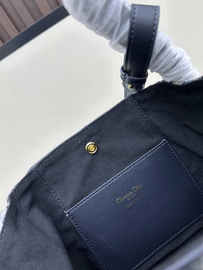 Functional Dxxr Top Handle Bags 61478