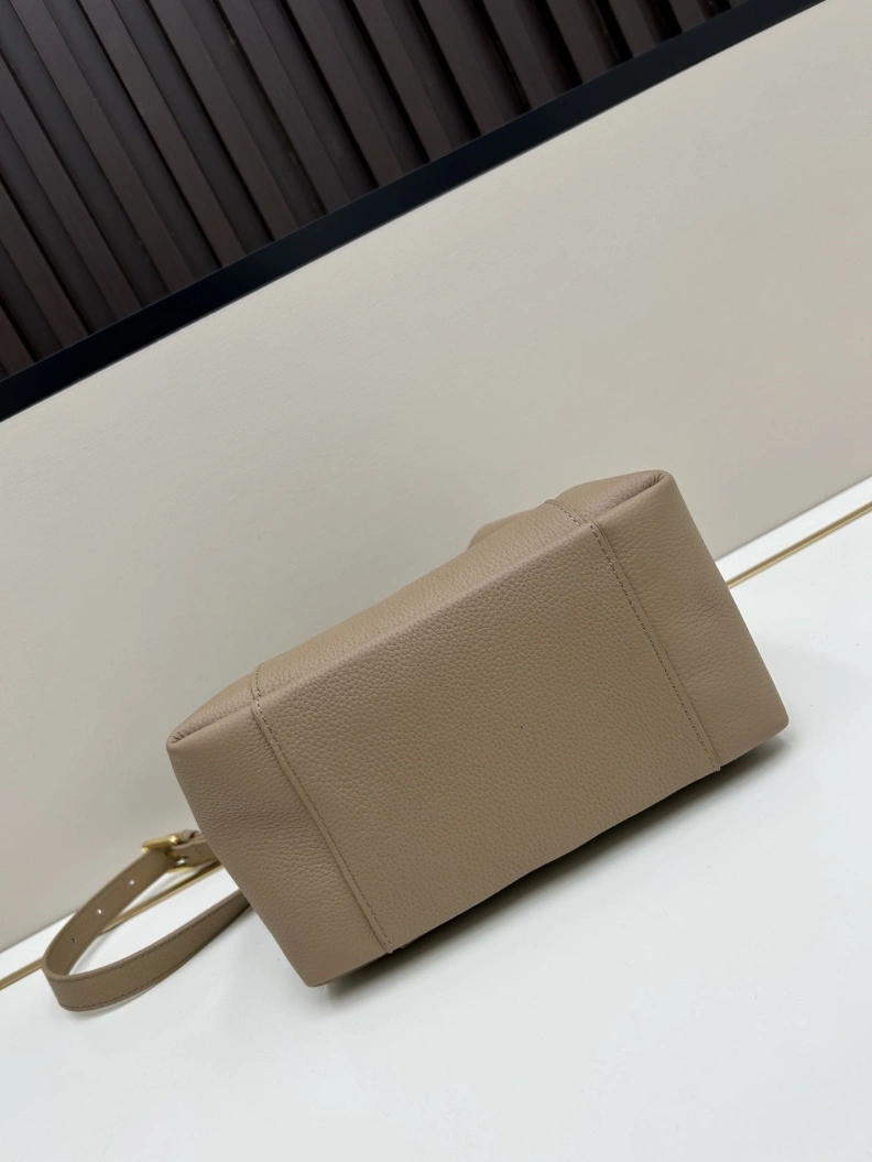 HighQuality Dxxr Top Handle Bags 61494