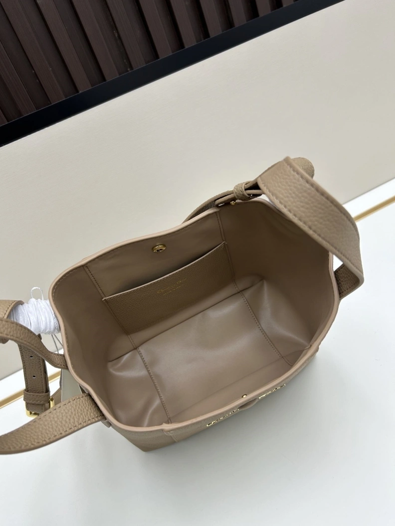 HighQuality Dxxr Top Handle Bags 61494
