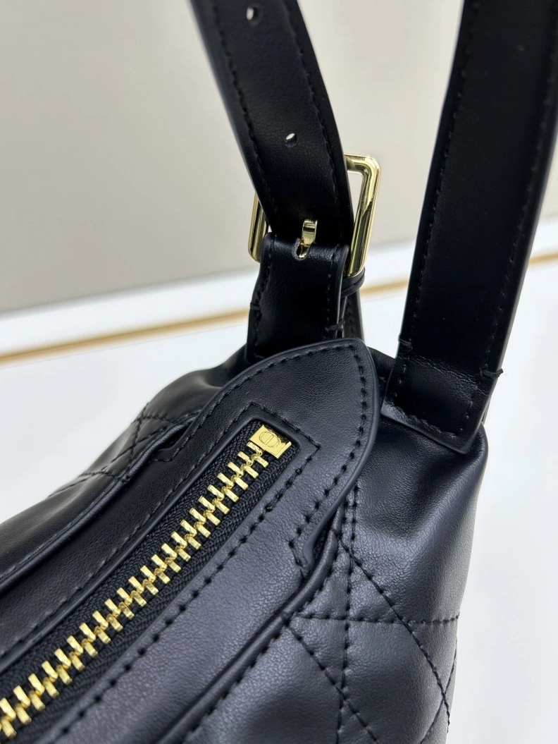 Bold Dxxr Top Handle Bags 61476