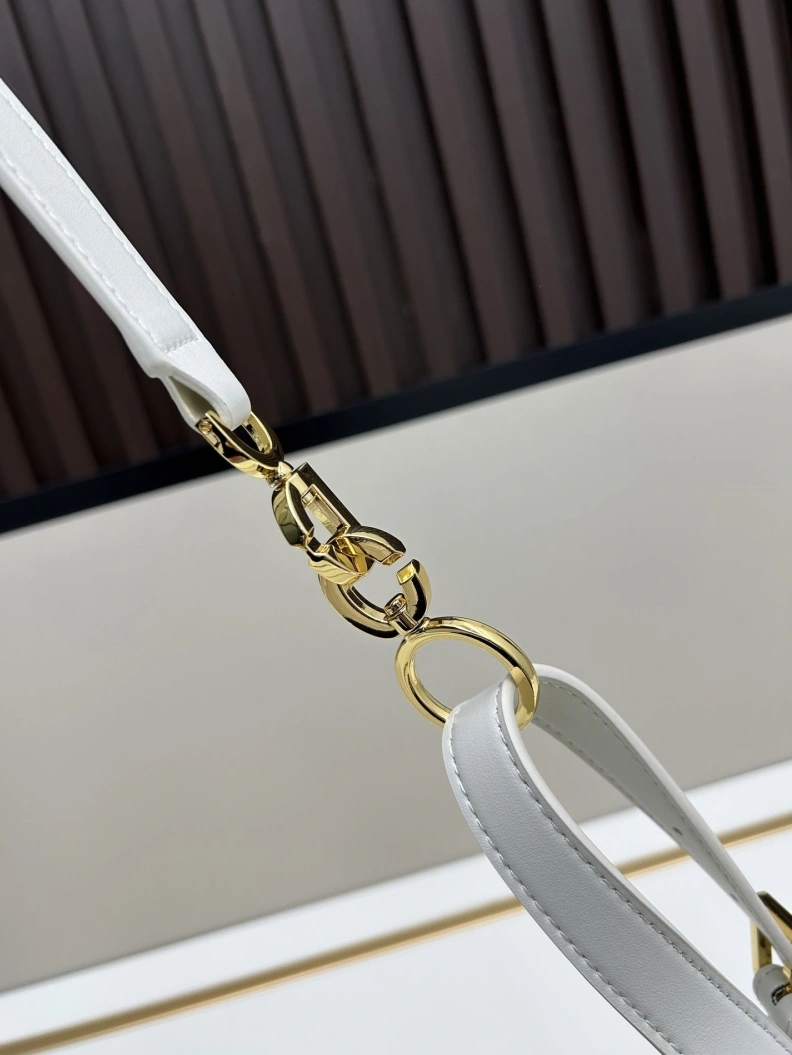 Unique Dxxr Top Handle Bags 61493