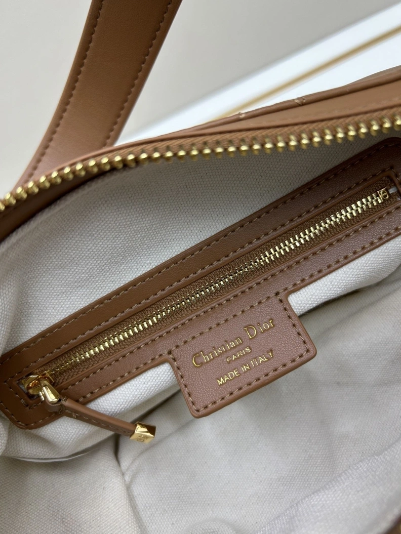 BestValue Dxxr Top Handle Bags 61500