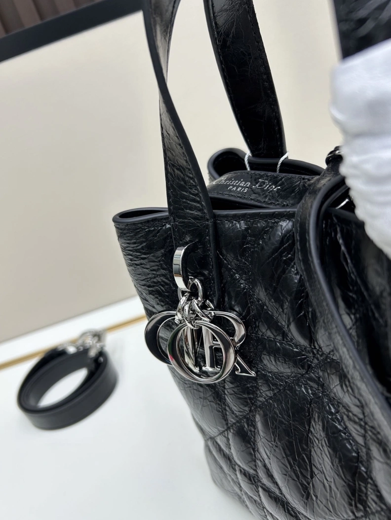 Classic Dxxr Shopping Bags 61562
