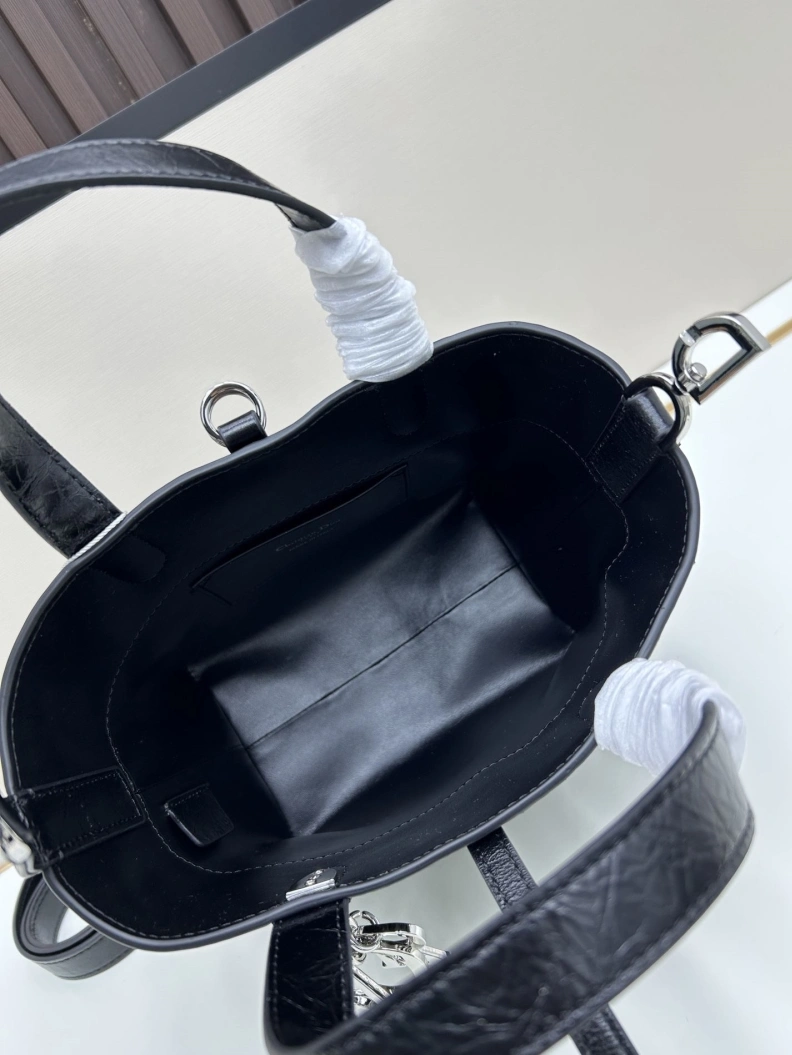 Classic Dxxr Shopping Bags 61562
