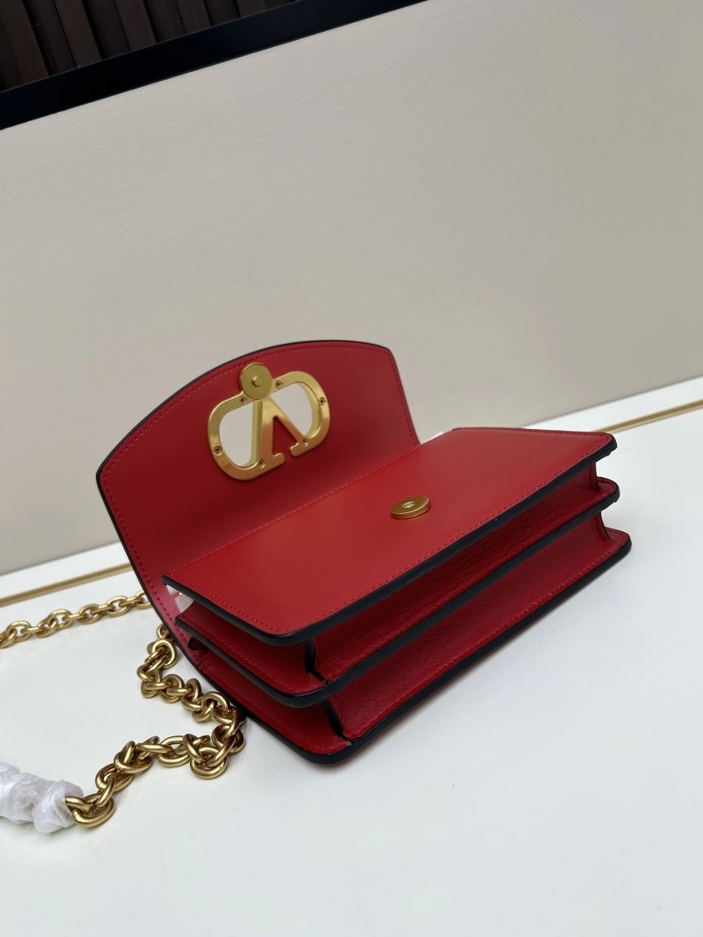 UrbanStyle Vxlxntino Satchel Bags 76766