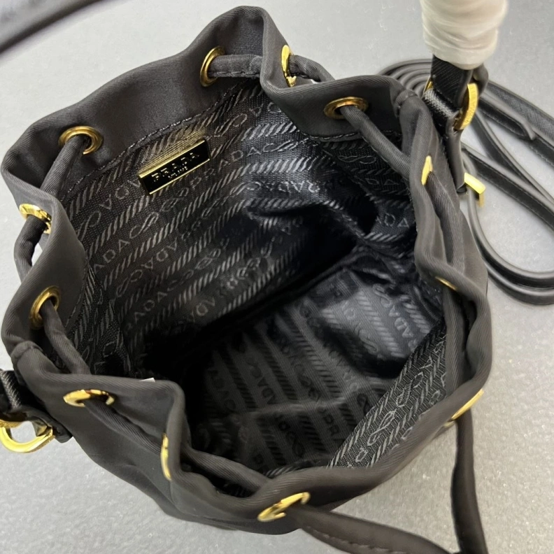 Practical Prxdx Bucket Bags 59076