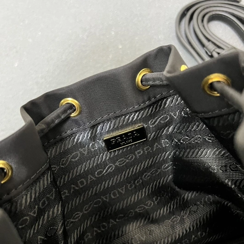 Practical Prxdx Bucket Bags 59076