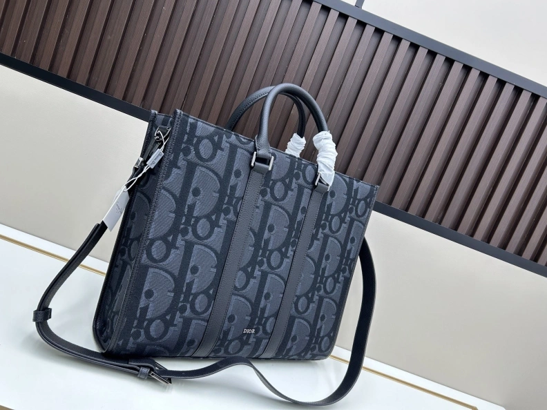 ModernLook Dxxr Men Briefcases 61780