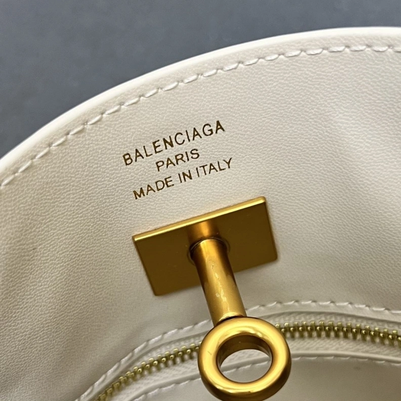 Sleek Bxlxnciaga Top Handle Bags 78636