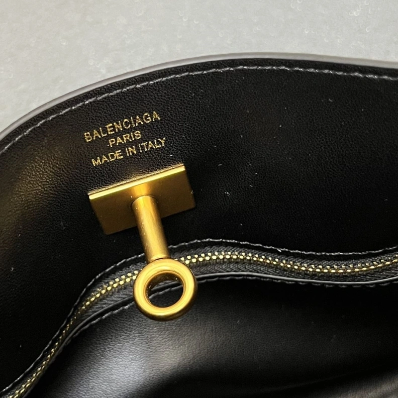 Bxlxnciaga Top Handle Bags Cozy 78629