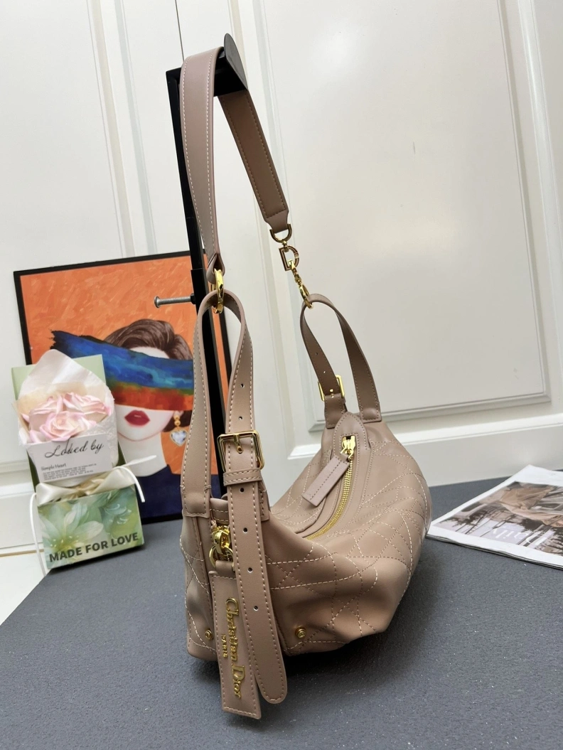 Vibrant Dxxr Top Handle Bags 61480