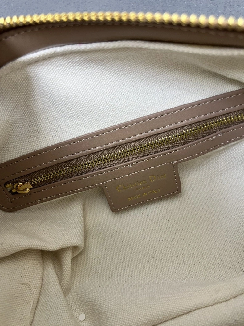 Vibrant Dxxr Top Handle Bags 61480