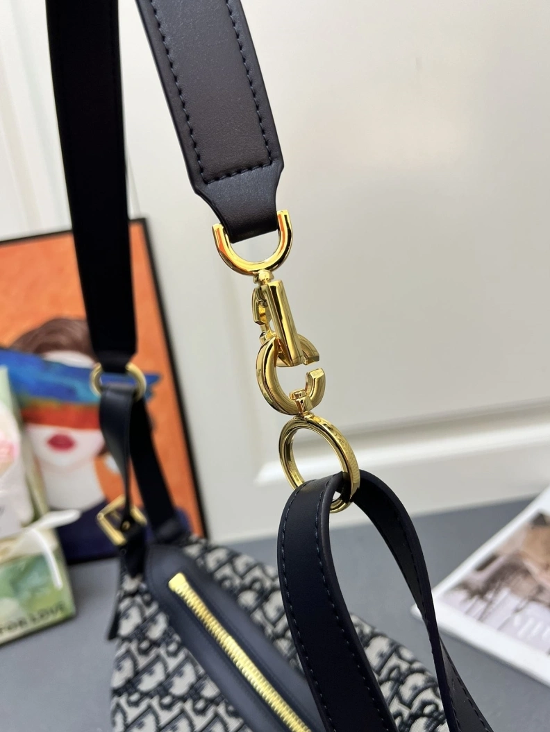 Cozy Dxxr Top Handle Bags 61479