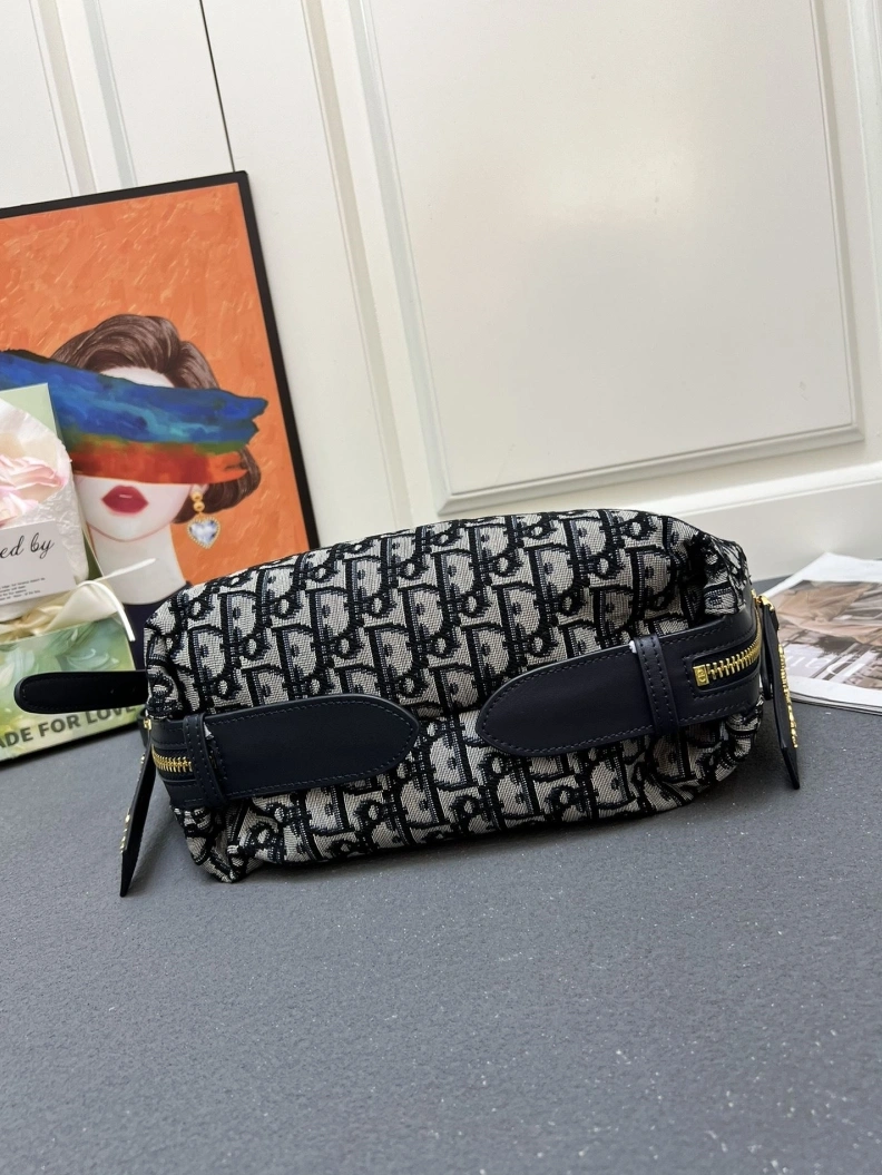 Cozy Dxxr Top Handle Bags 61479