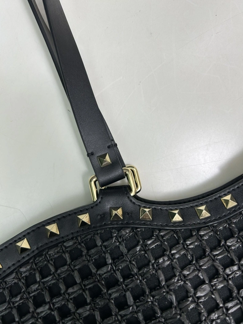 Resilient Vxlxntino Shopping Bags 76712