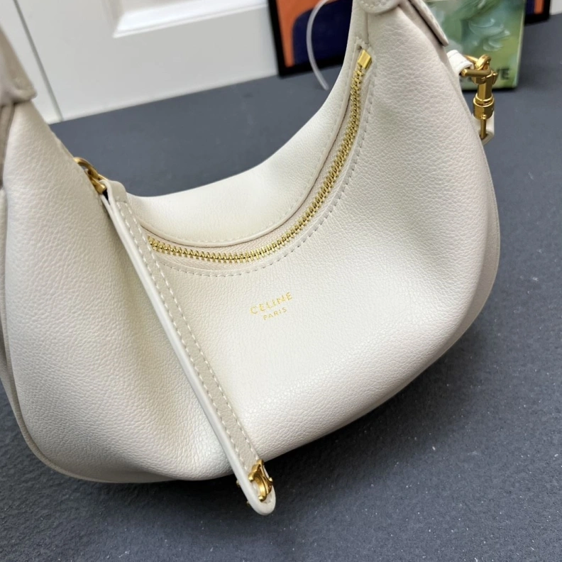 Refined Cxlxne Top Handle Bags 78273