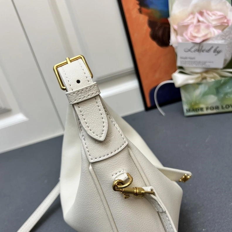 Refined Cxlxne Top Handle Bags 78273