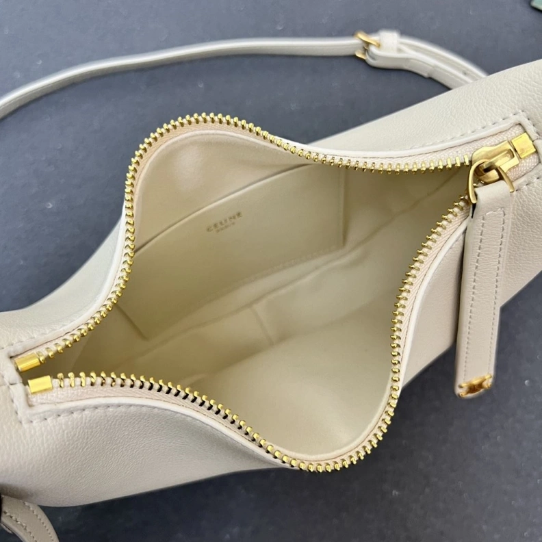 Refined Cxlxne Top Handle Bags 78273