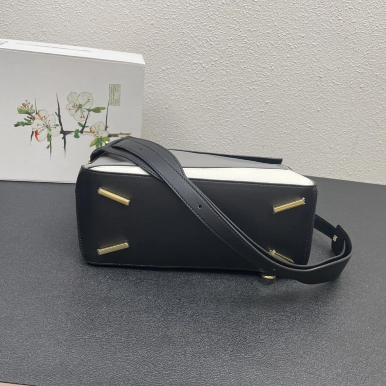 HighQuality Lxxwe Handle Bags 77749