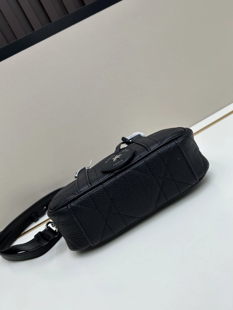 Versatile Dxxr Top Handle Bags 61506