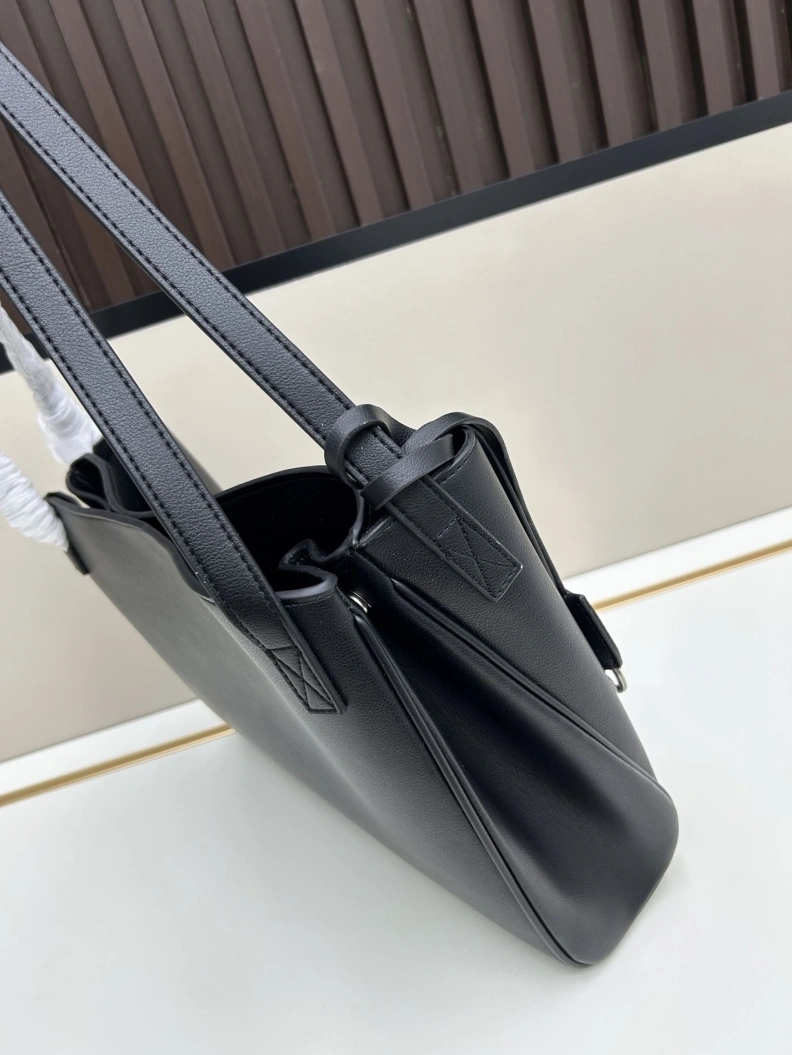 Bxlxnciaga Top Handle Bags Cozy 78595