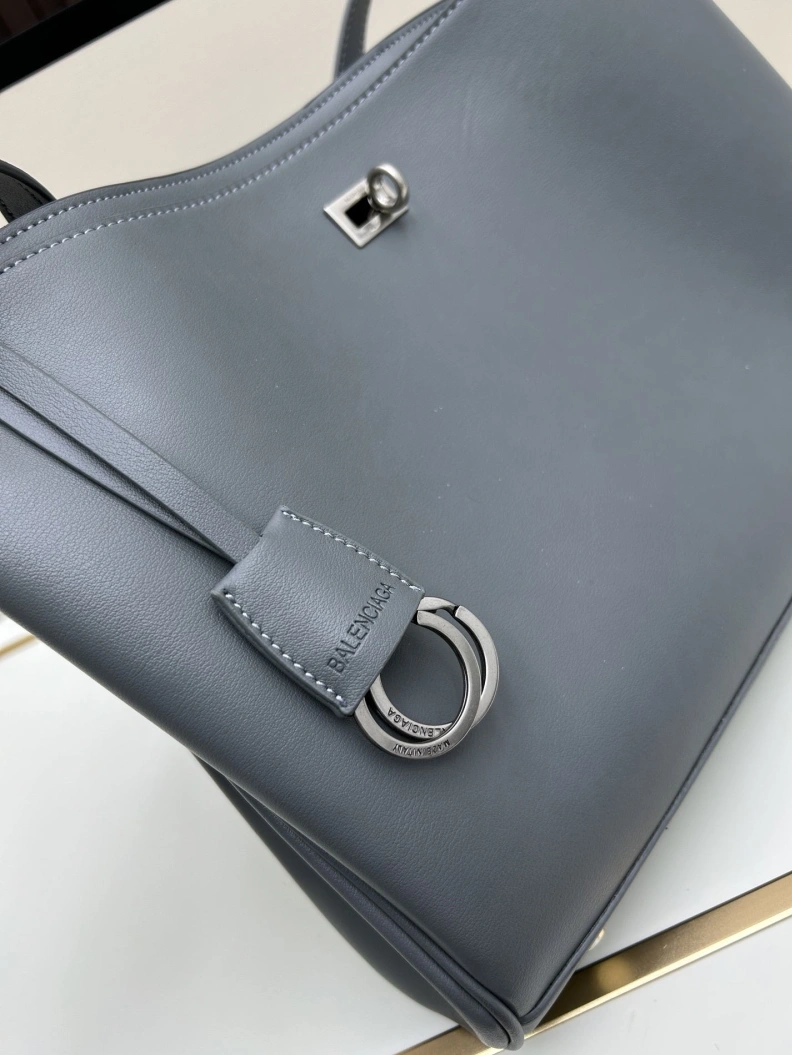 Practical Bxlxnciaga Top Handle Bags 78648