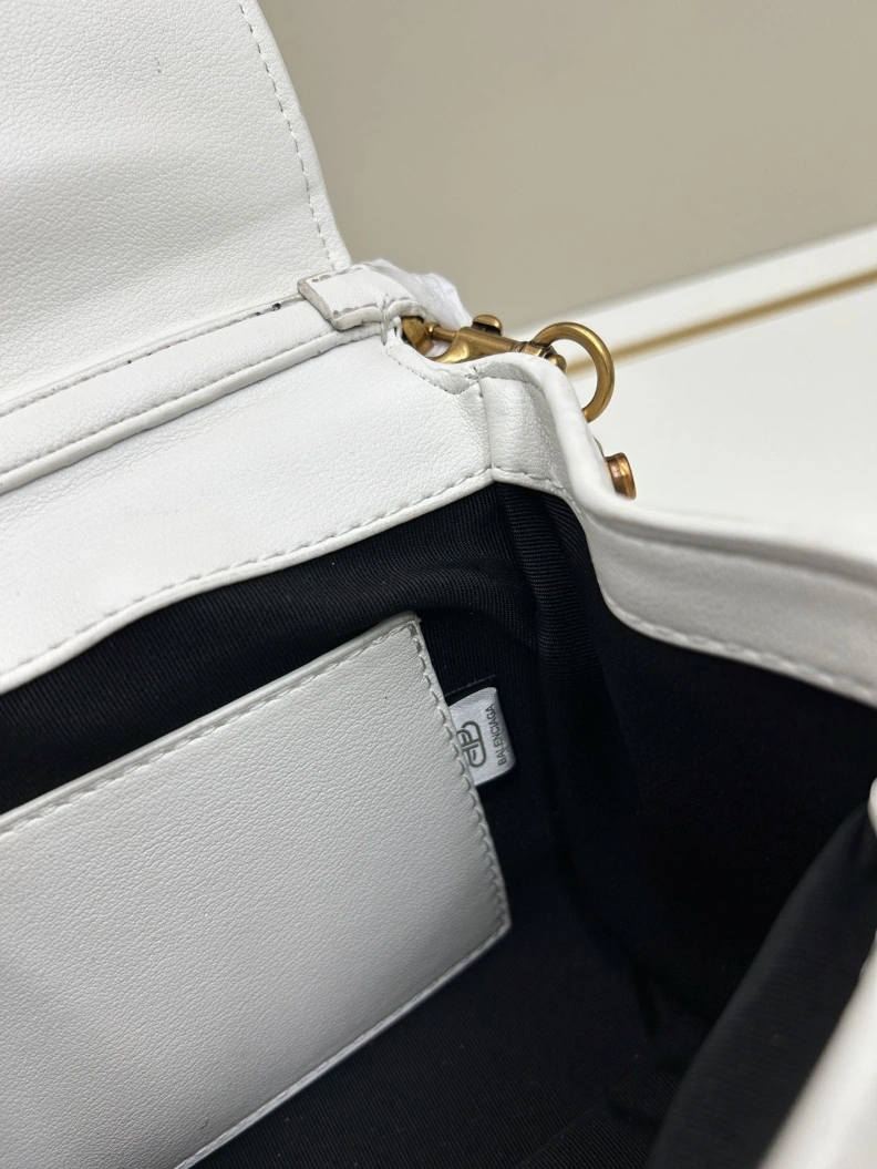 Breathable Bxlxnciaga Top Handle Bags 78621