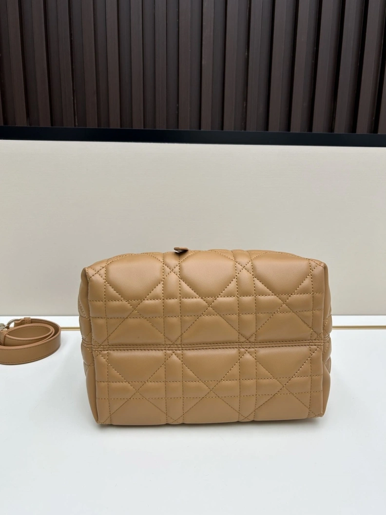 DailyWear Dxxr Shopping Bags 61566