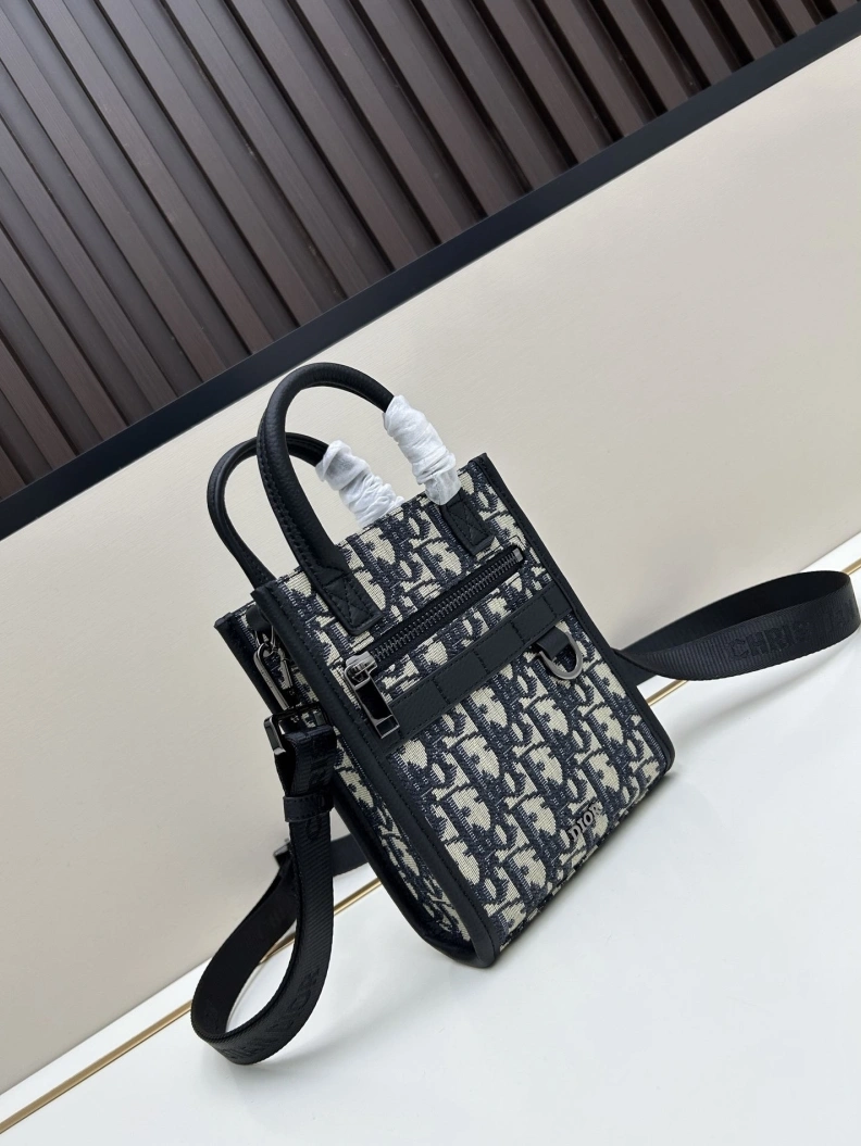 Minimalist Dxxr Top Handle Bags 61490