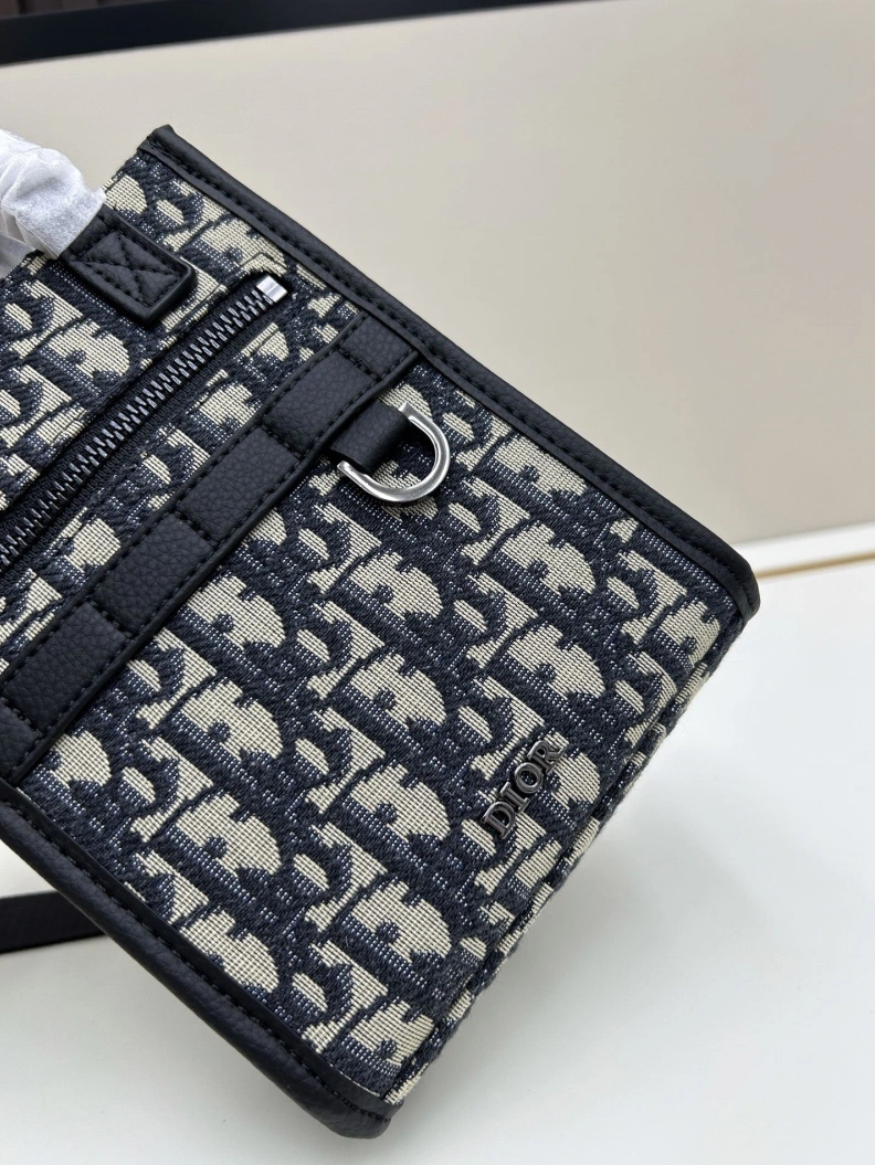 Minimalist Dxxr Top Handle Bags 61490