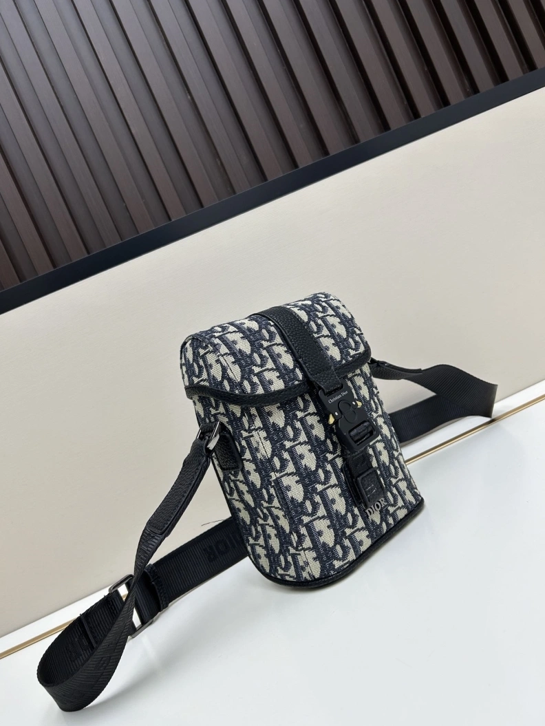 Dxxr Satchel bags Modern 61672