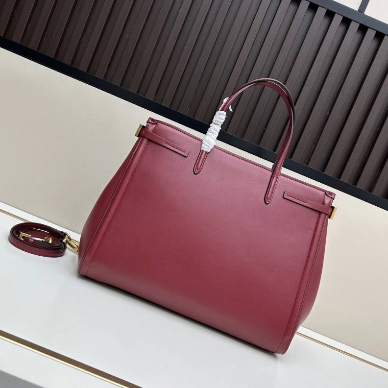 AllSeason Vxlxntino Handle Bags 77117