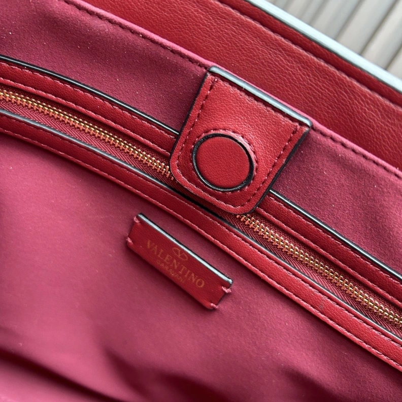 AllSeason Vxlxntino Handle Bags 77117