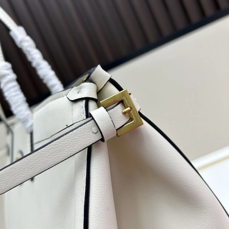 Comfortable Vxlxntino Handle Bags 77108