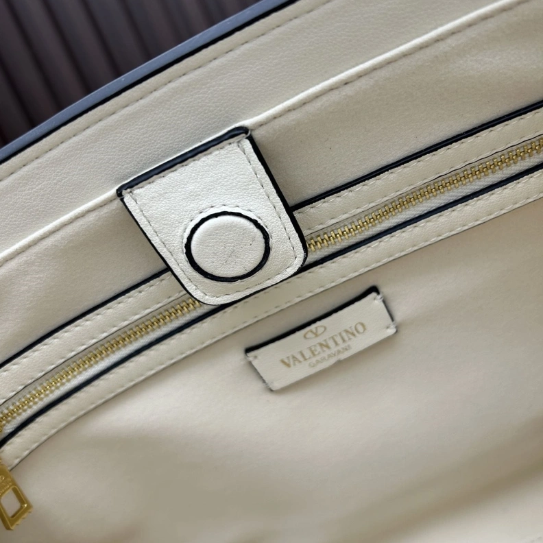 Comfortable Vxlxntino Handle Bags 77108