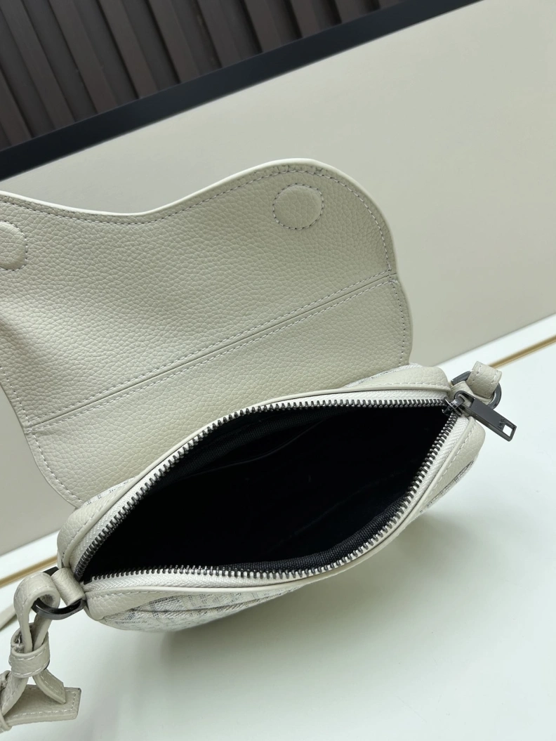 Dxxr Saddle Bags GoodFit 61716