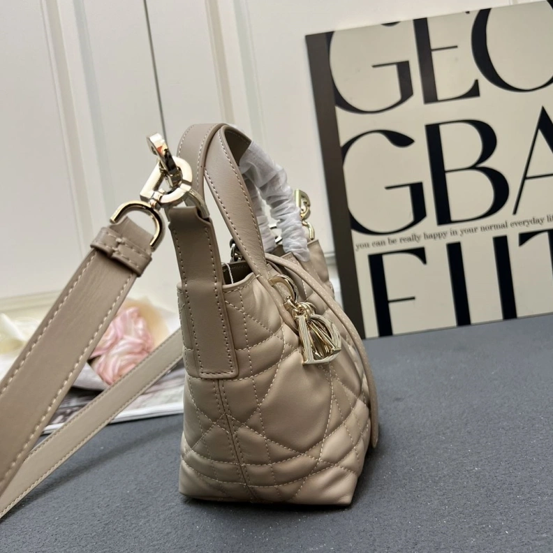 Sophisticated Dxxr Shopping Bags 61577