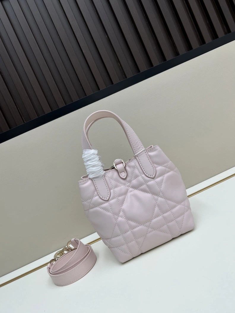 Reliable Dxxr Shopping Bags 61559