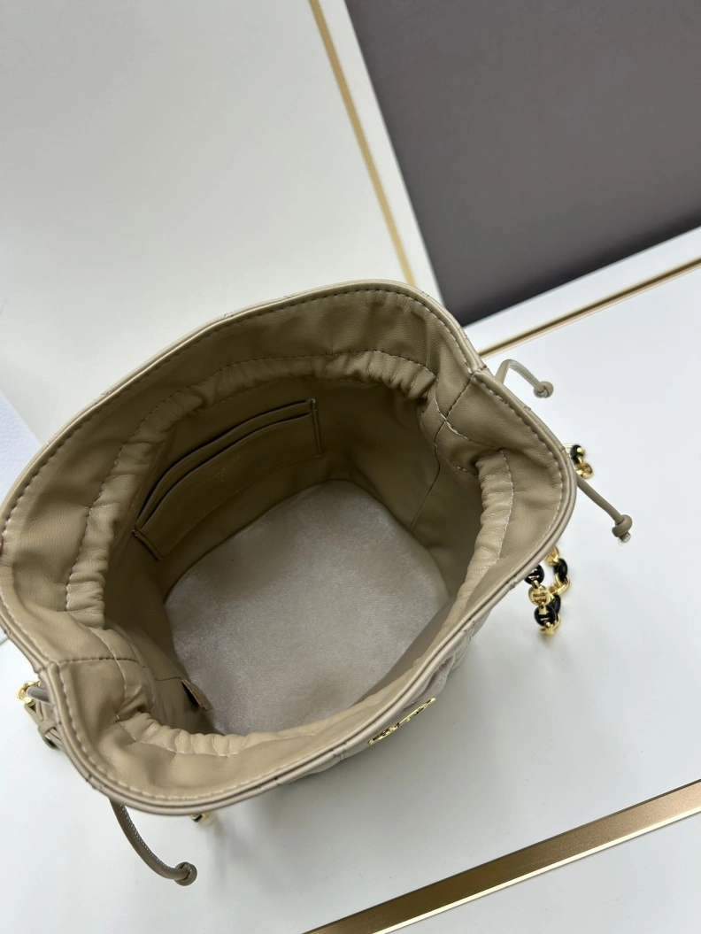 Dxxr Bucket Bags Sleek 61799