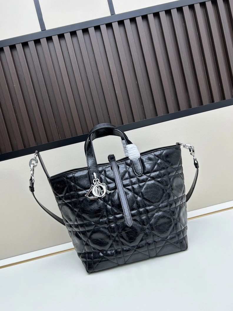 Cozy Dxxr Travel Bags 61428