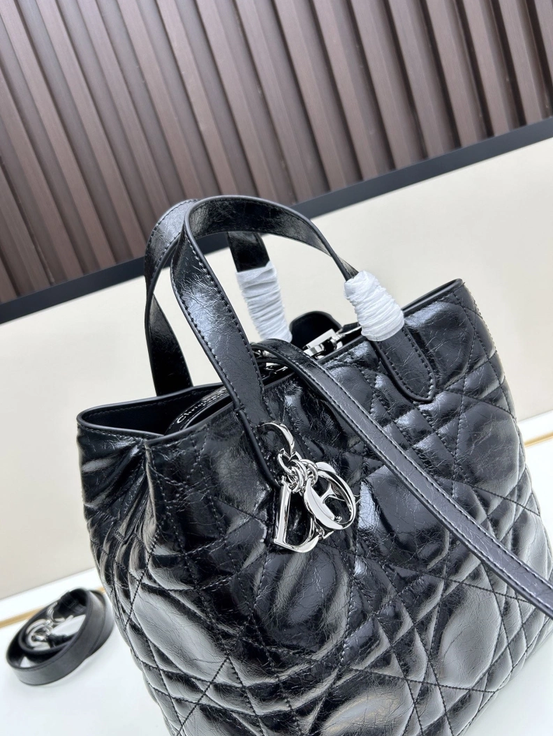 Cozy Dxxr Travel Bags 61428