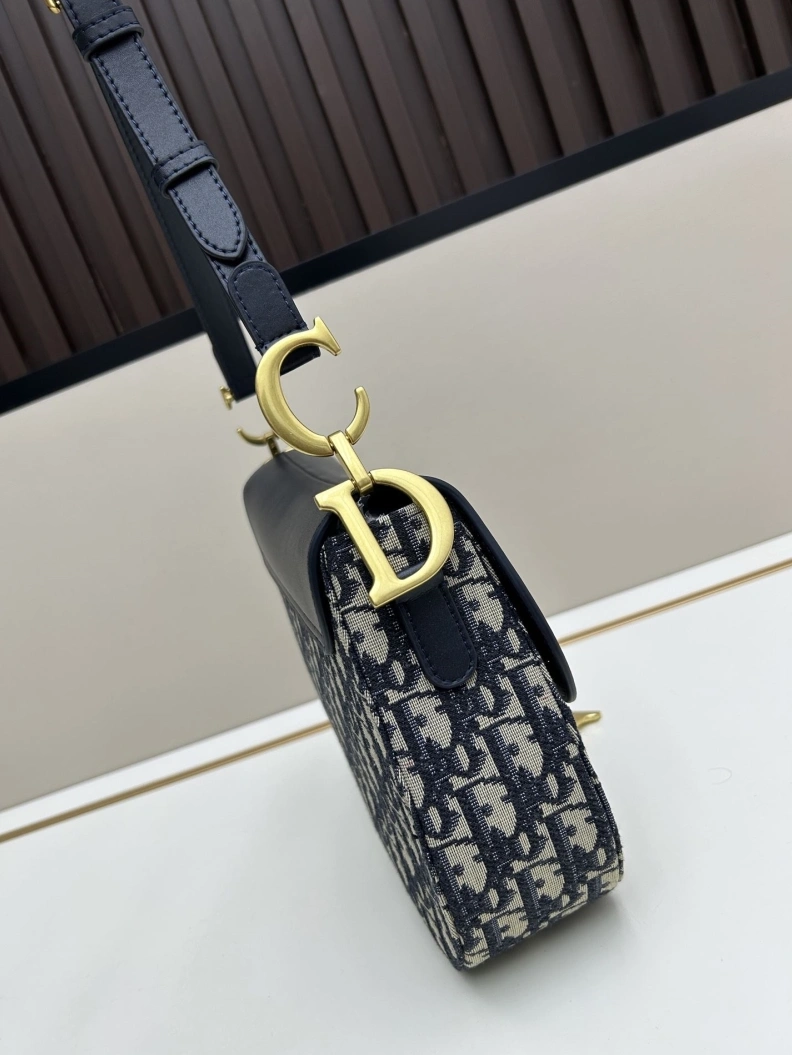 Dxxr Saddle Bags Cozy 61704