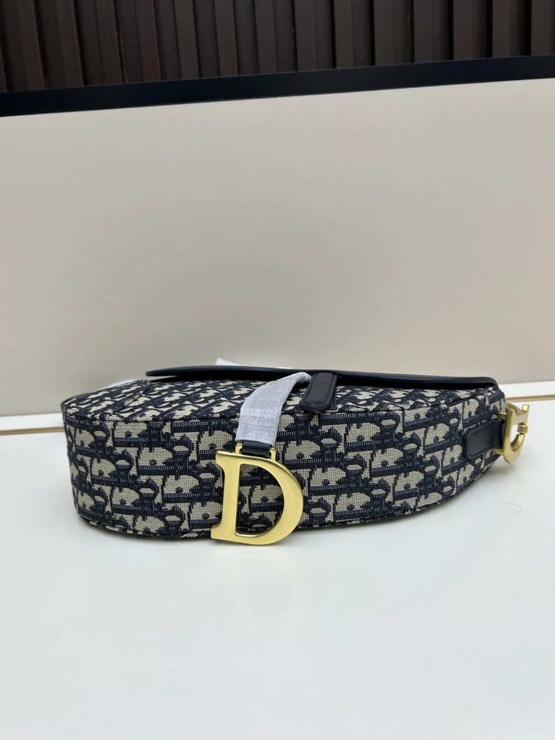Dxxr Saddle Bags Cozy 61704