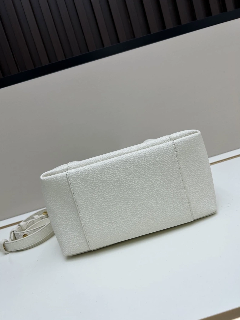 Dxxr Top Handle Bags Compact 61446