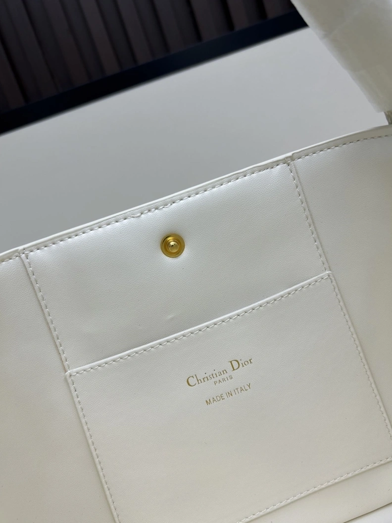 Dxxr Top Handle Bags Compact 61446