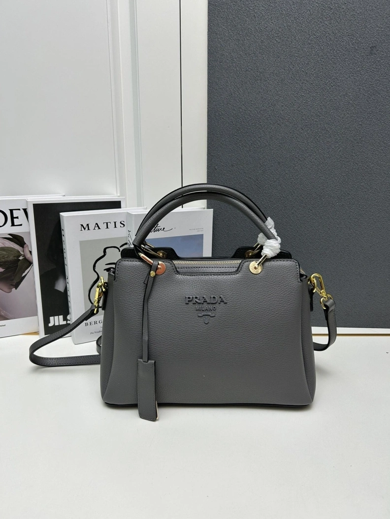 HighQuality Prxdx Top Handle Bags 58080