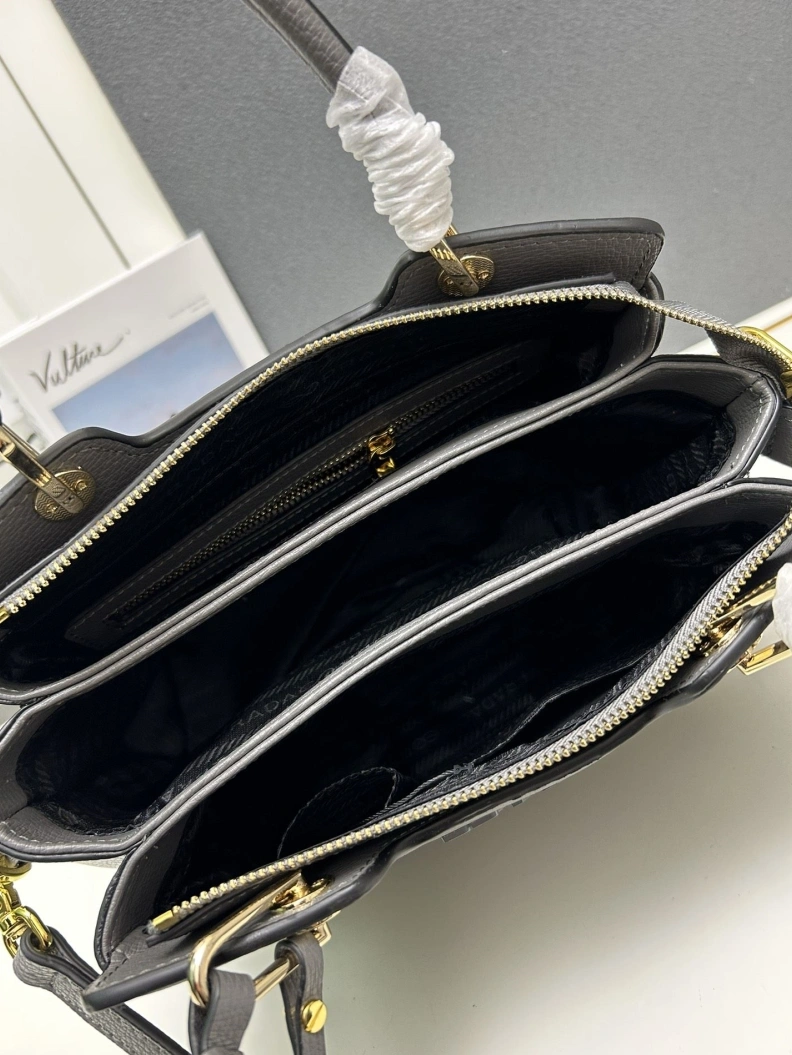HighQuality Prxdx Top Handle Bags 58080